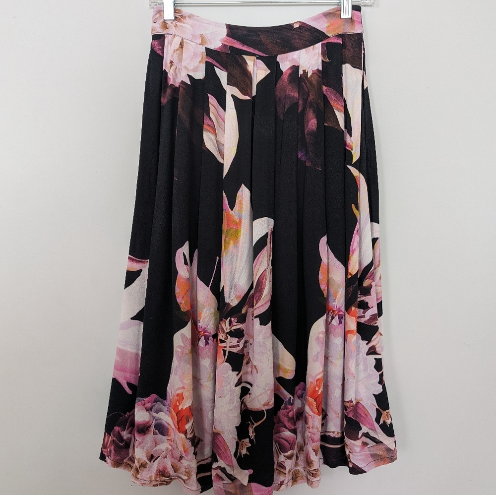 Floral Navy Print Skirt